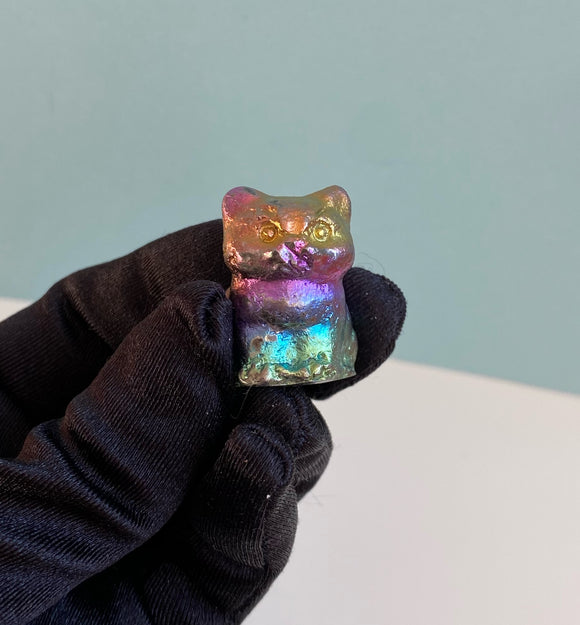 1” Bismuth Cat Carving