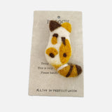 Felt brooch - cat body