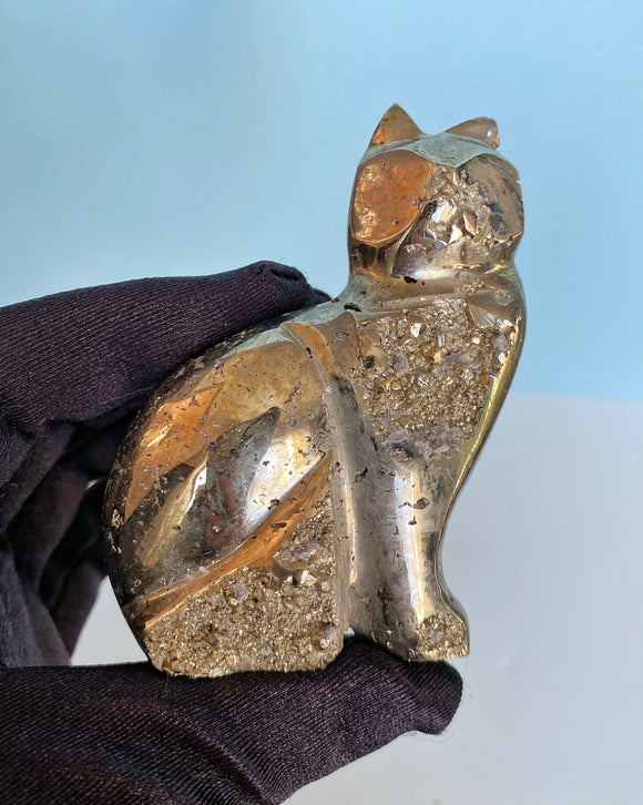 Gorgeous Pyrite Cat Carving 2