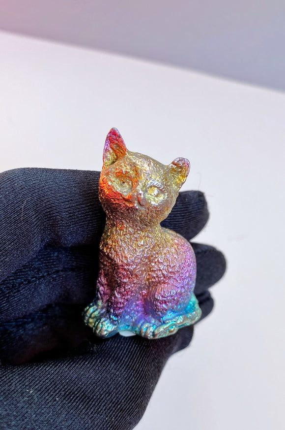 1.5” Bismuth Cat Carving