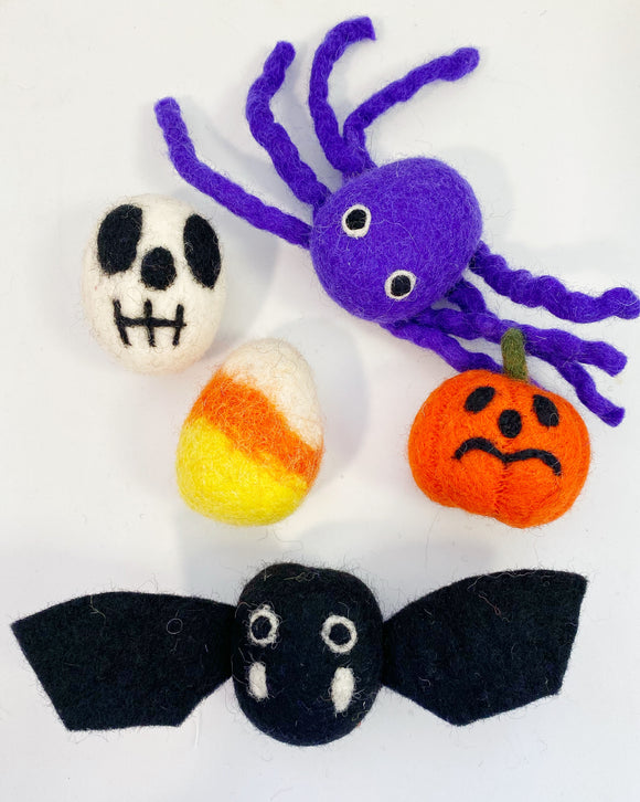 Wool Cat Toy - Halloween Theme