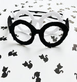 Iris Apfel -inspired glasses for cats